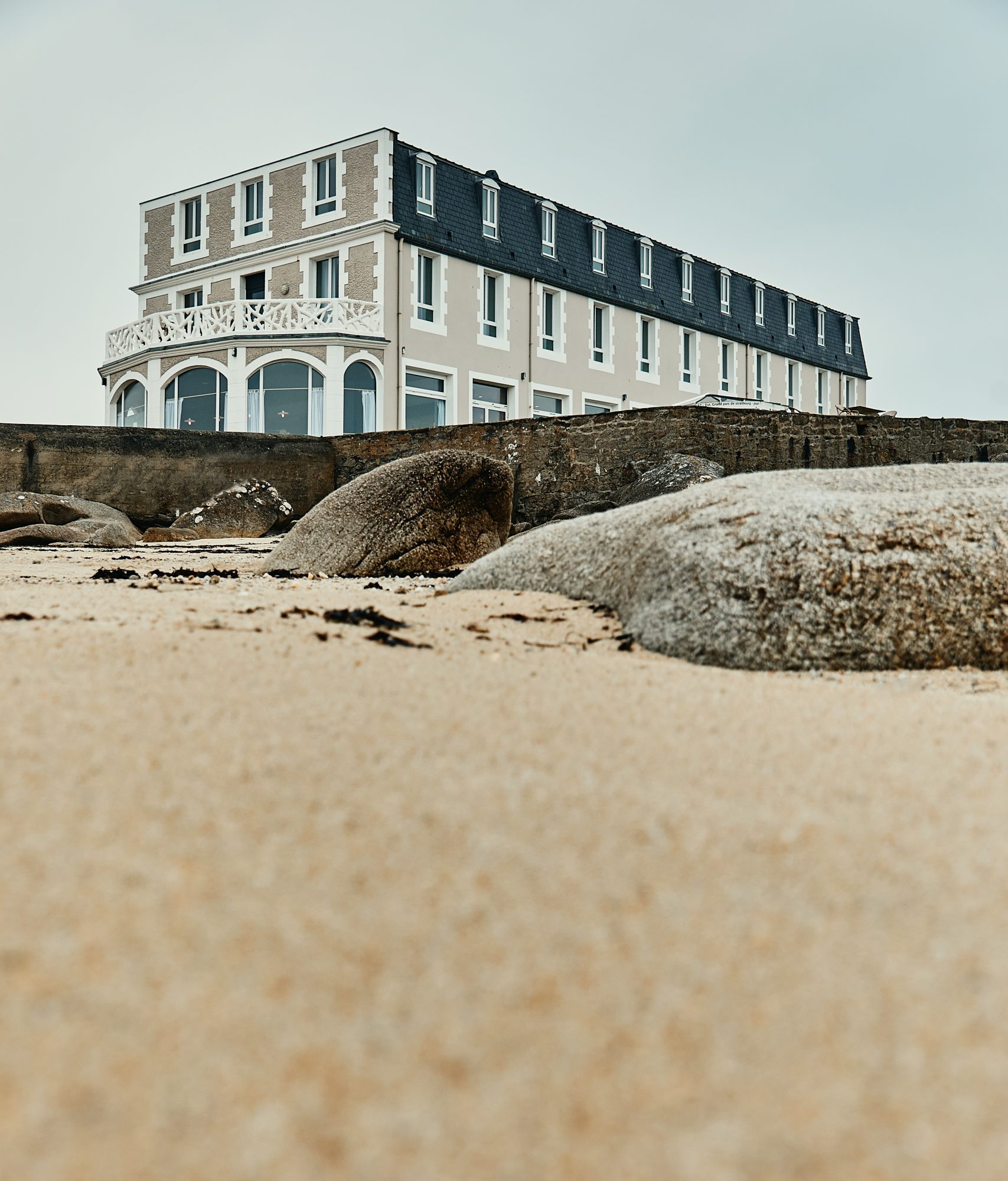 Exterieur Hotel de la Mer 57 scaled e1747839821655
